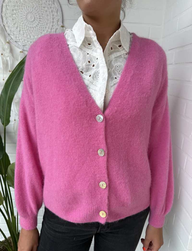 Cardigan-Itza