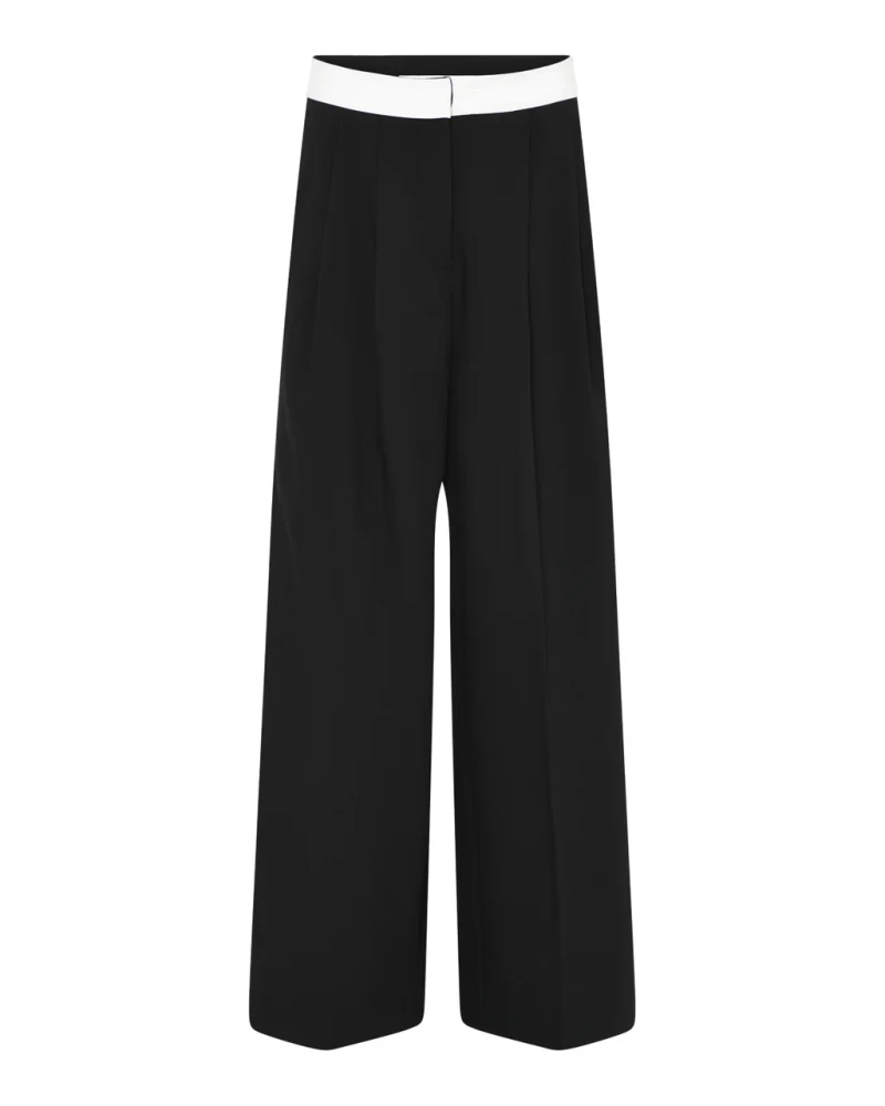 Hose-Joan