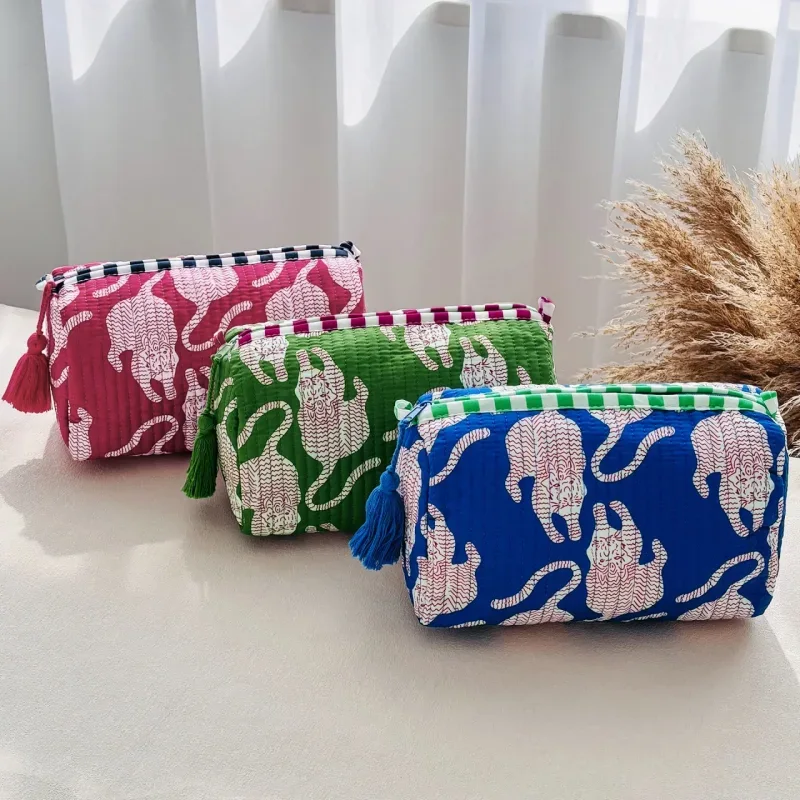 Clutch/Make up bag