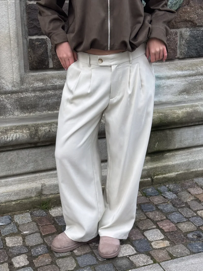 Hose-Nora