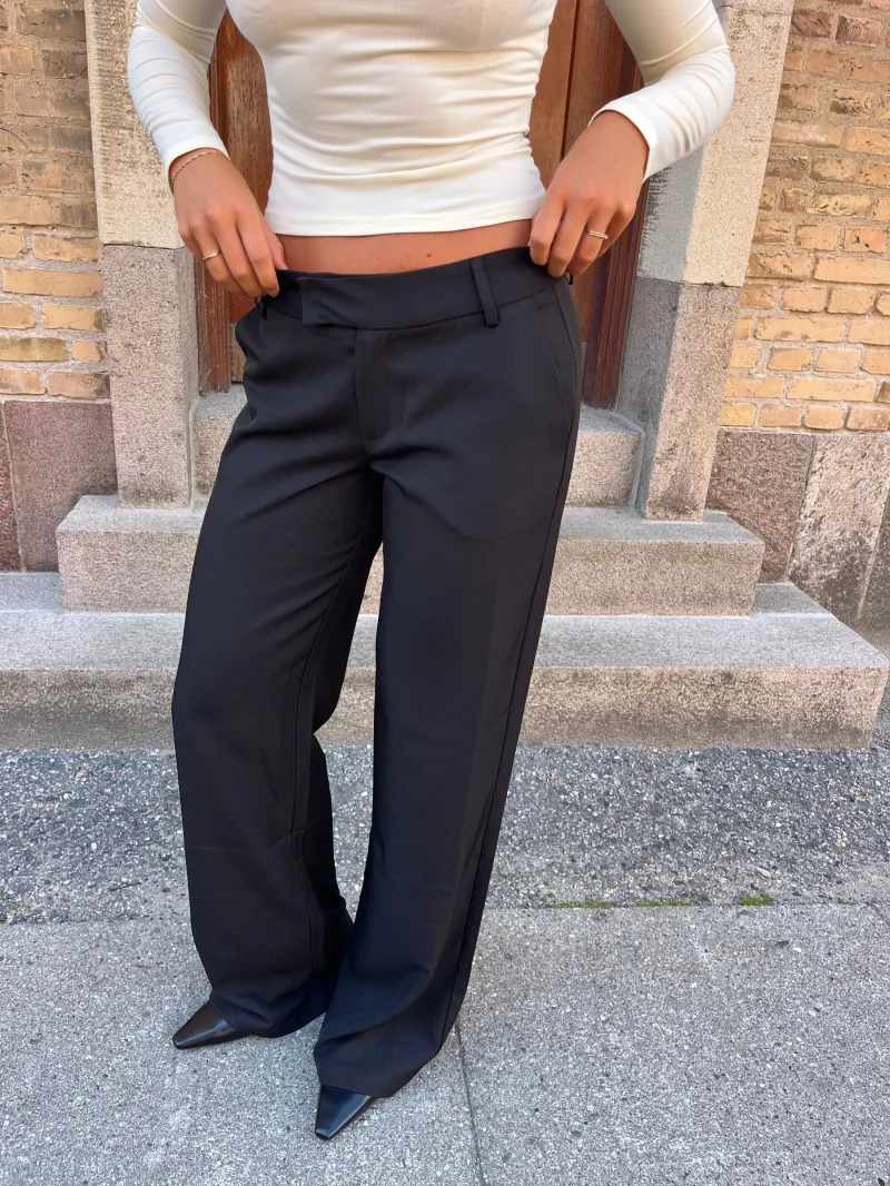 Hose-Nora low waist