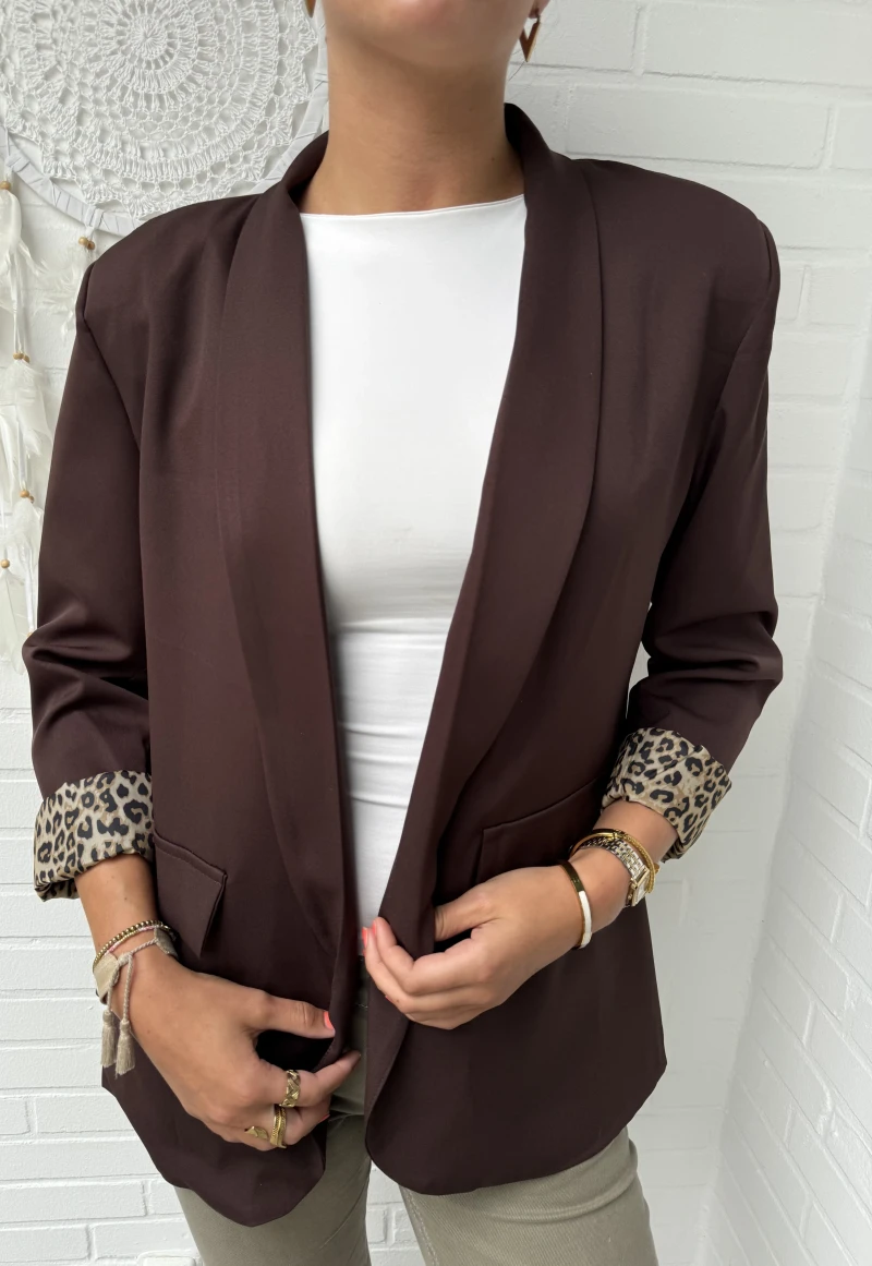 Blazer-Leodetail