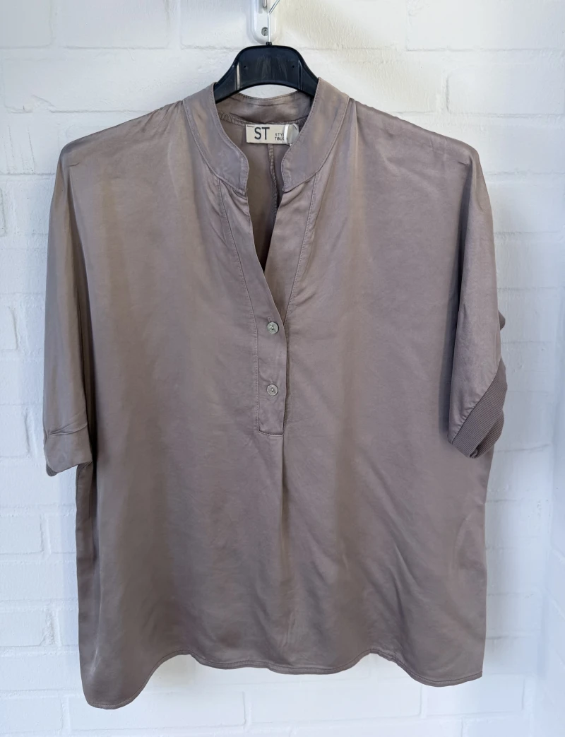 Bluse-Uni