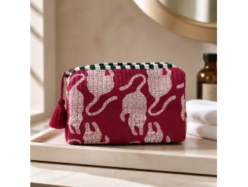 Clutch/Make up bag