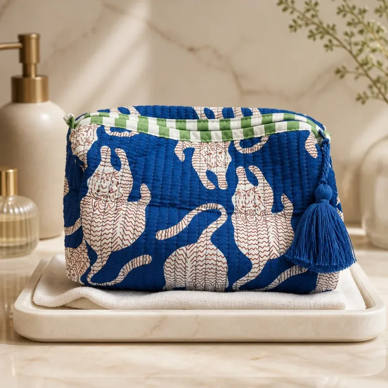Clutch/Make up bag