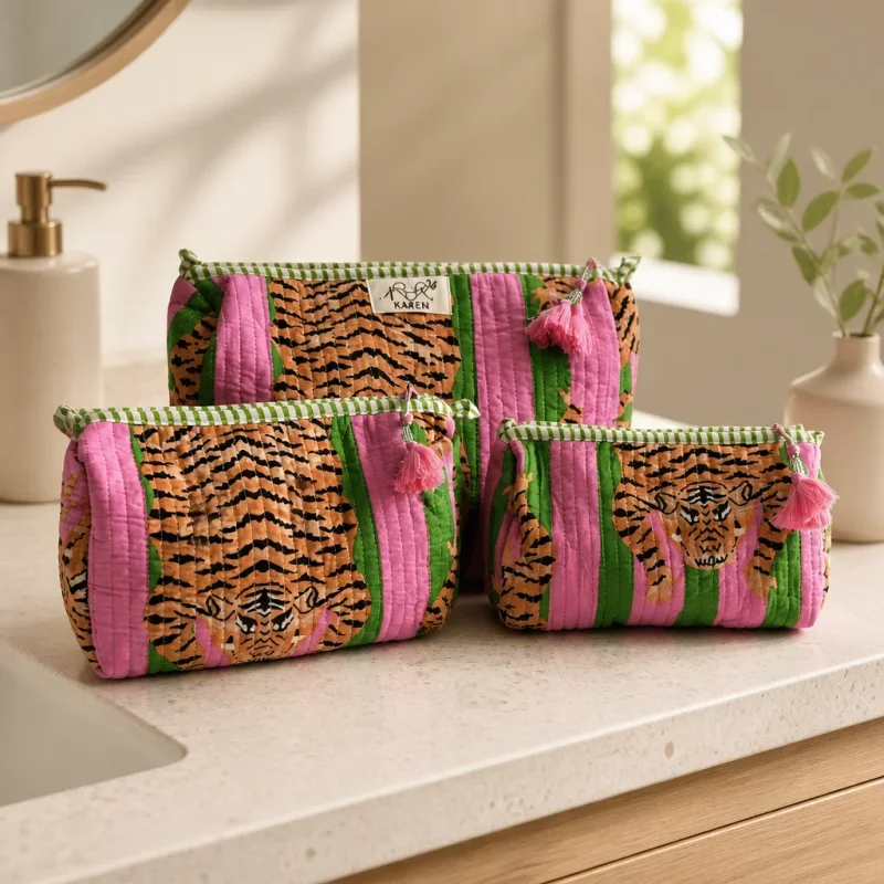 Clutch/Make up bag