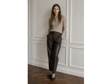 Hose-Valerie