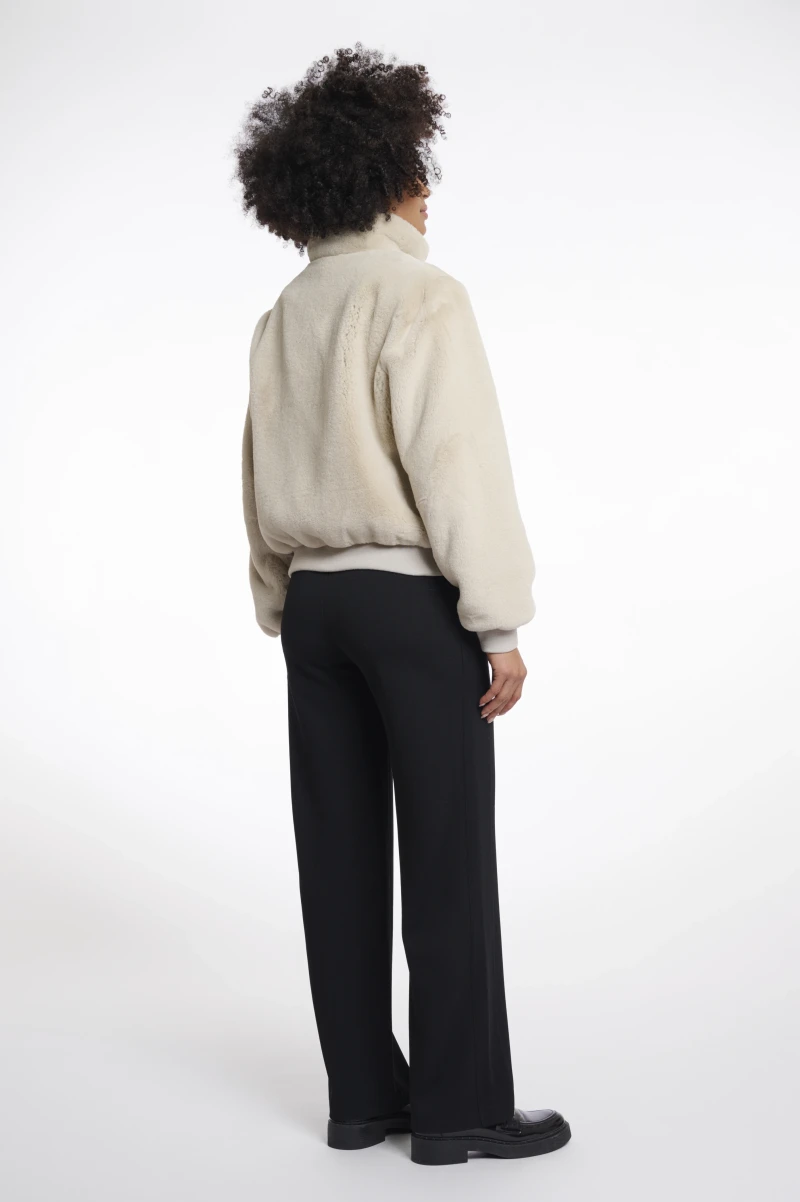Jacke-Ambra