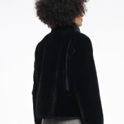Jacke-Vie