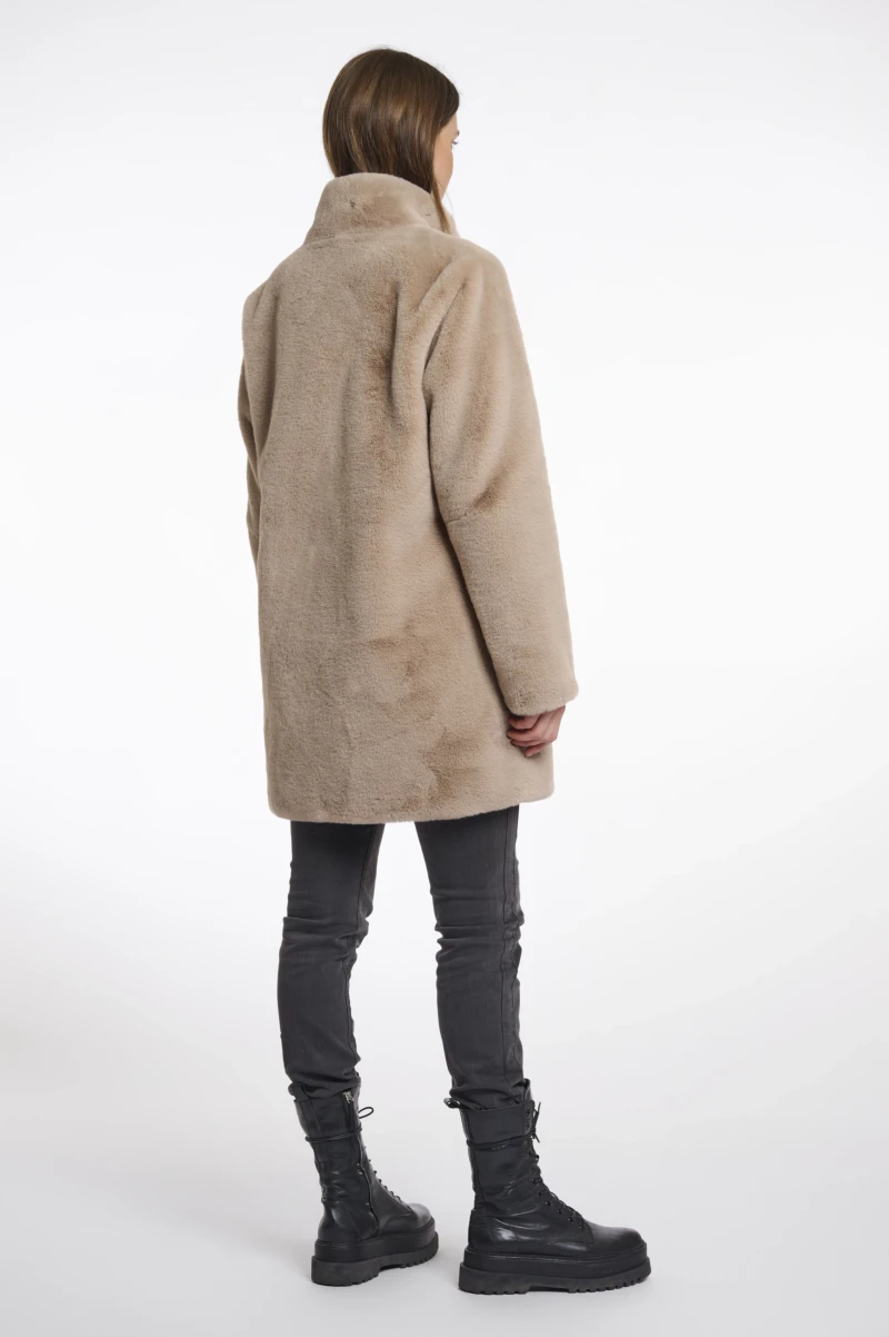 Jacke-Nonna