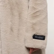 Mantel-Nonna
