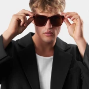 Sonnenbrille
