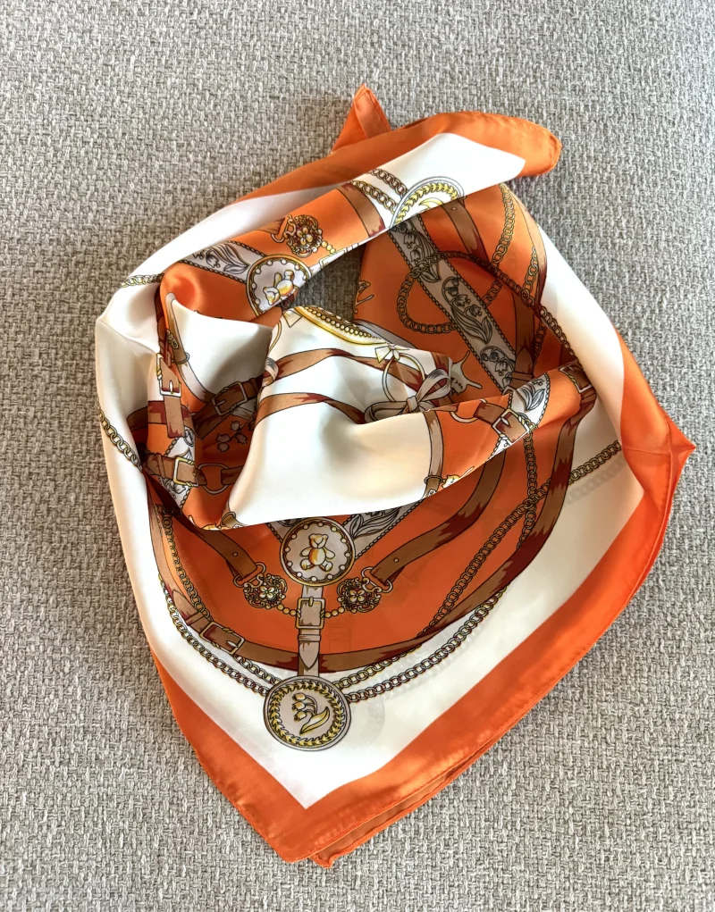 Tuch-Nikki Tuch-Nikki