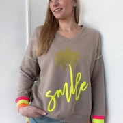 miss goodlife Sweater